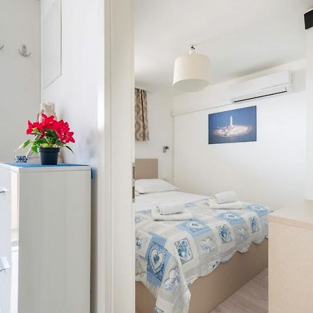 Frana Blue Apartment Split Dış mekan fotoğraf