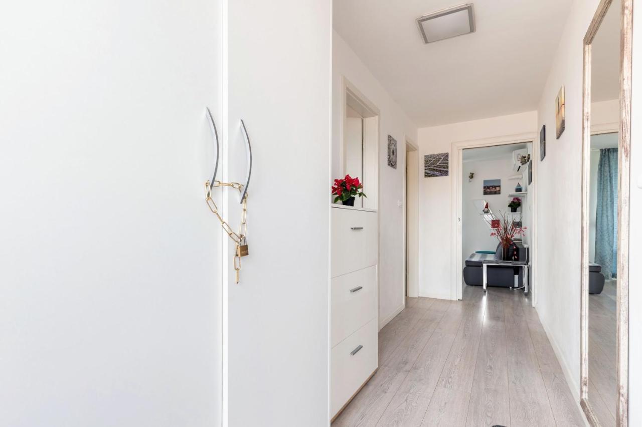 Frana Blue Apartment Split Dış mekan fotoğraf
